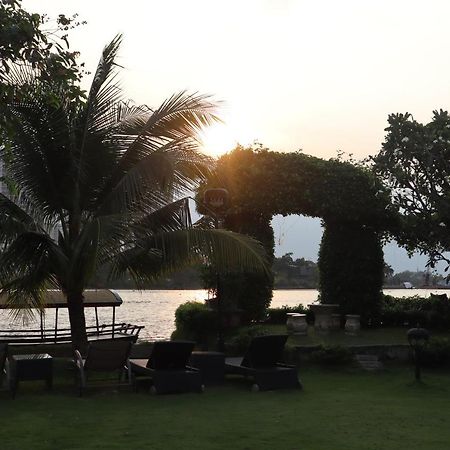 Saigon Riverside Retreat Ho Chi Minh City Bagian luar foto
